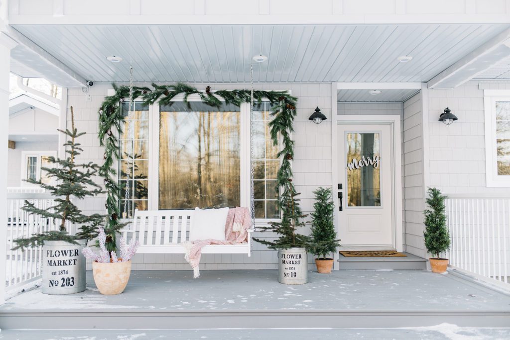 Christmas Farmhouse Front Porch-The Ginger home