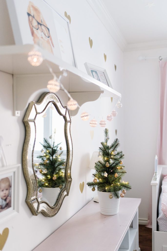 Girls Room Christmas Decor at The Ginger Home