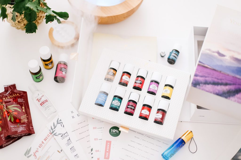 young living starter kit with 12 essential oils
