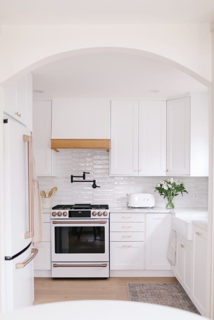 white kitchen renovation ideas